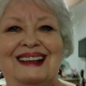 Meet your Posher, Patsy